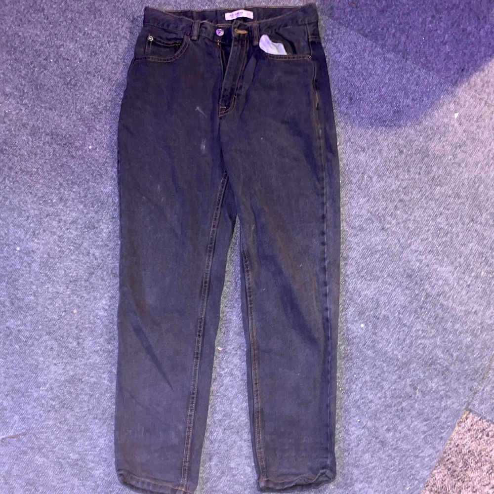grey mom jeans